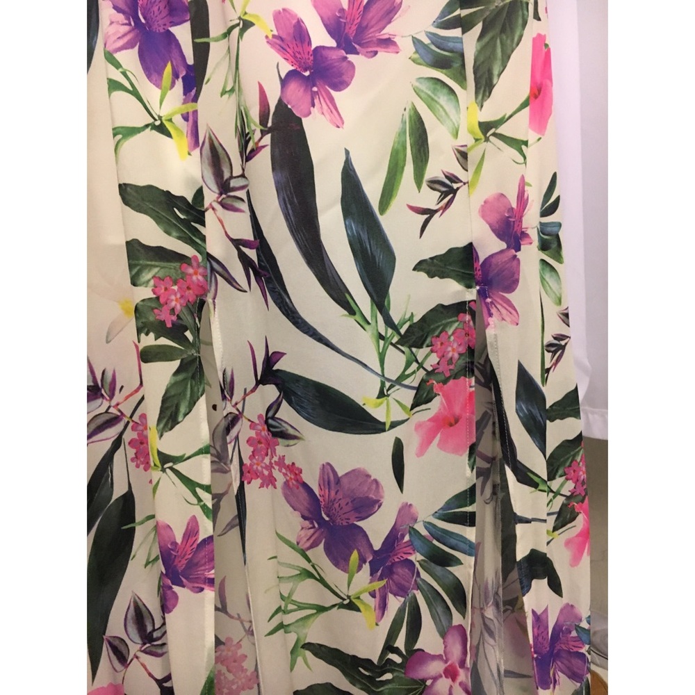 Guess Antoinette Floral Dress - Picture 6 of 7